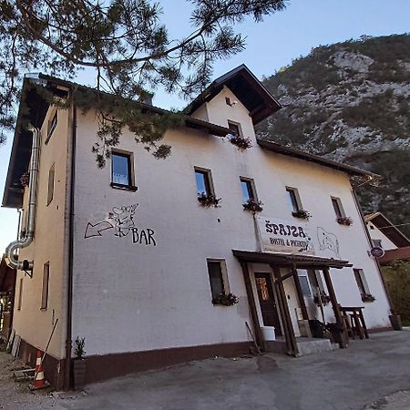 Hostel In Picerija Spajza Mojstrana Zewnętrze zdjęcie